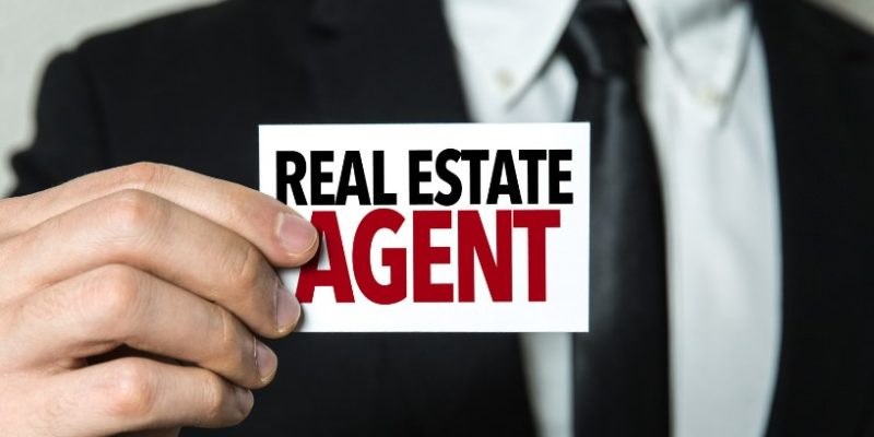 how to become a real estate agent uk